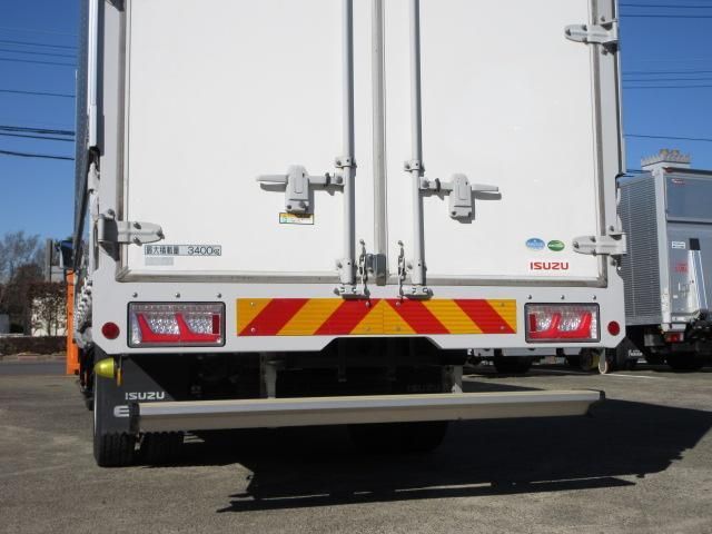 ISUZU ELF 2019 Image 31