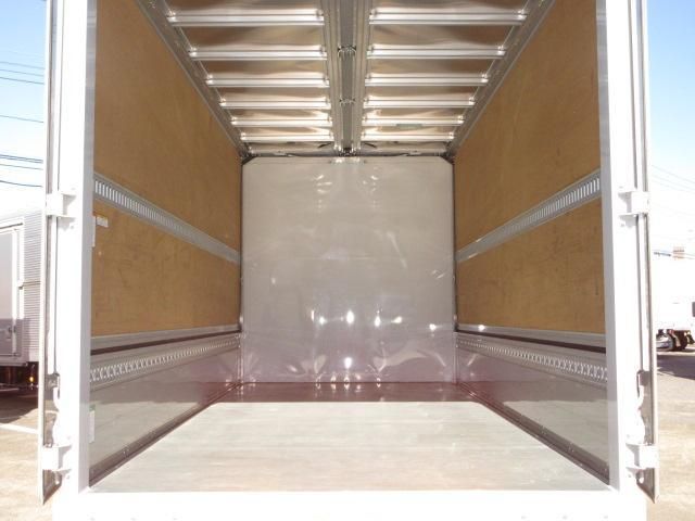 ISUZU ELF 2019 Image 31