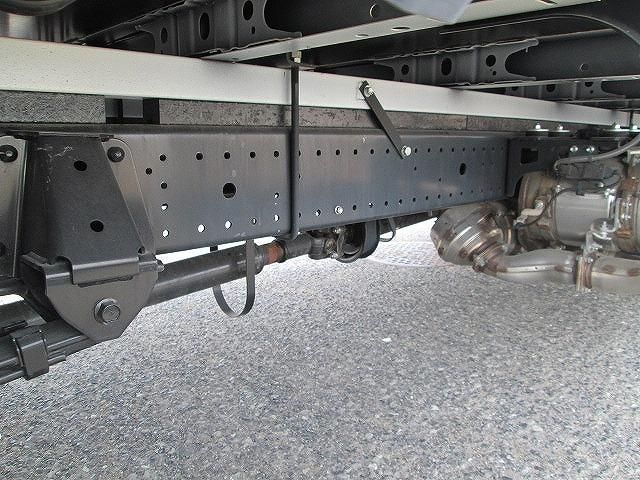 HINO DUTRO 2023 Image 31