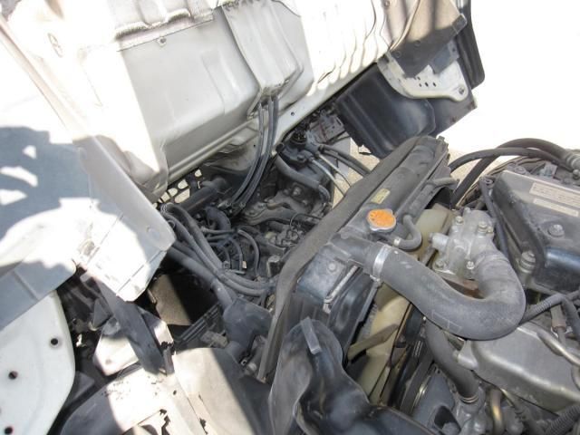 NISSAN ATLAS 2004 Image 31