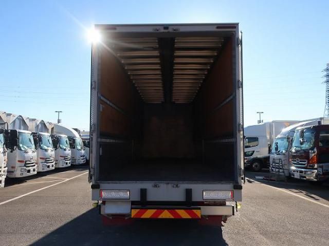 NISSAN DIESEL QUON 2021 Image 31