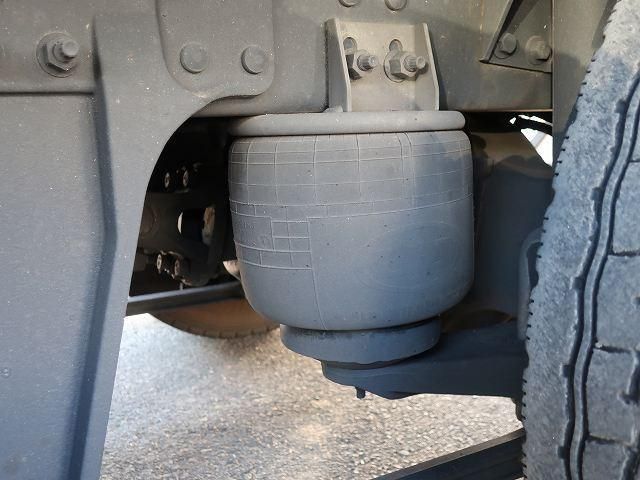 NISSAN DIESEL QUON 2021 Image 31