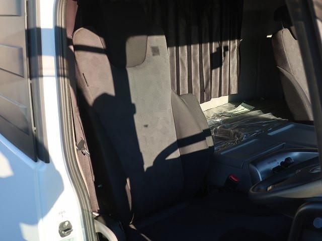 NISSAN DIESEL QUON 2021 Image 31