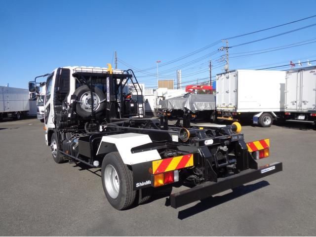 MITSUBISHI FUSOU FIGHTER 2025 Image 31