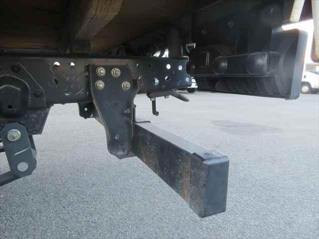 ISUZU ELF 2009 Image 31