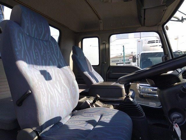 ISUZU FORWARD 2006 Image 31