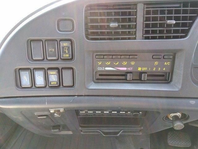 ISUZU FORWARD 2006 Image 31