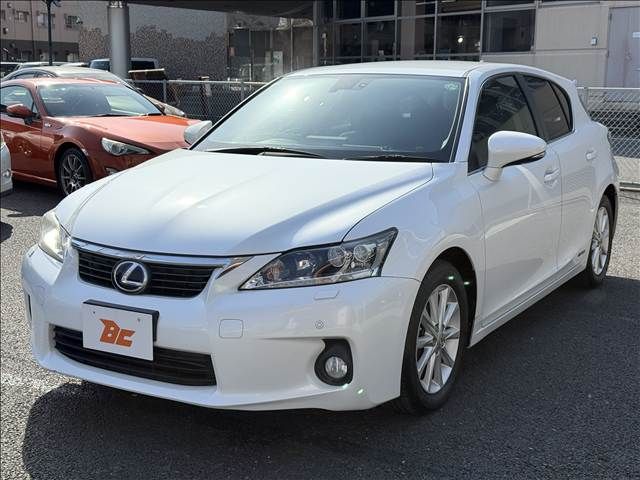 TOYOTA LEXUS CT200H 2011 Image 31