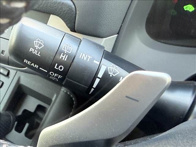 TOYOTA LEXUS CT200H 2011 Image 31