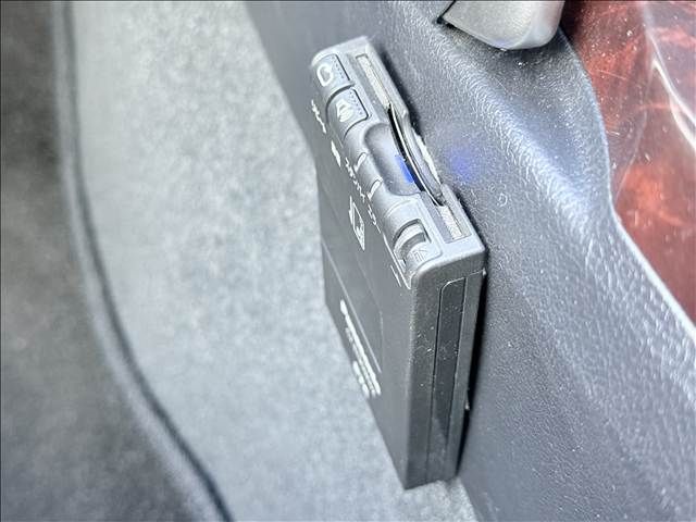 TOYOTA MARK X 2017 Image 31