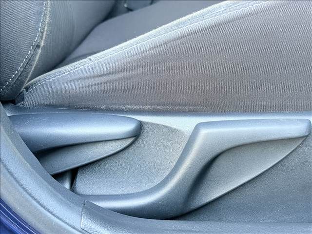 TOYOTA MARK X 2017 Image 31