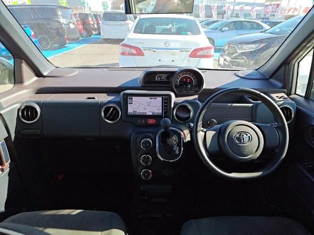 TOYOTA SPADE 2016 Image 31