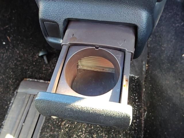 TOYOTA SPADE 2016 Image 31