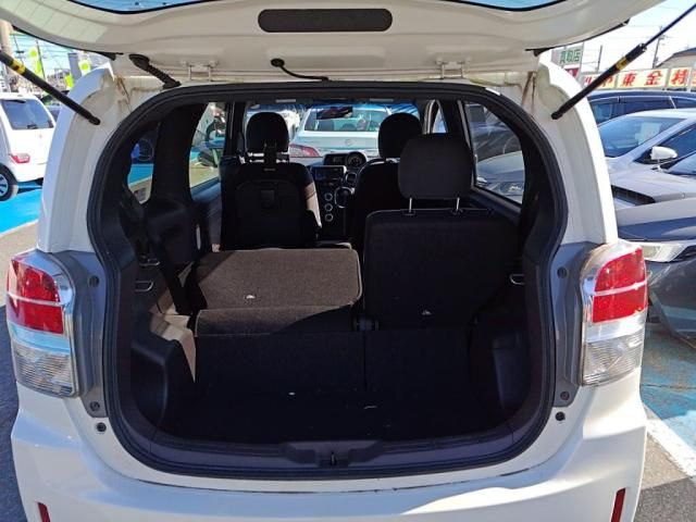 TOYOTA SPADE 2016 Image 31