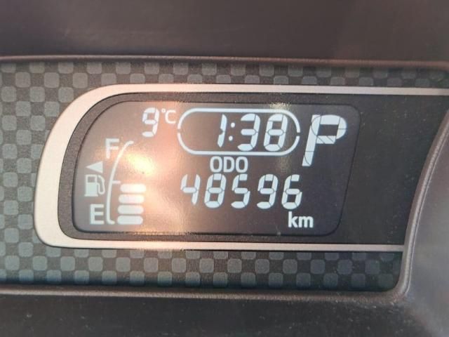 TOYOTA SPADE 2016 Image 31