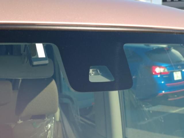 DAIHATSU TANTO 2016 Image 31