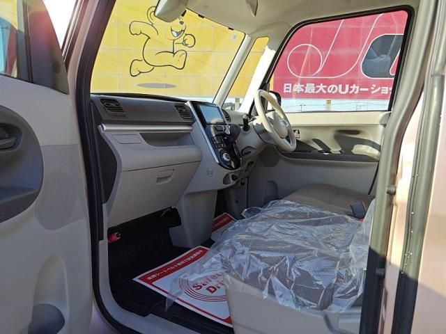 DAIHATSU TANTO 2016 Image 31