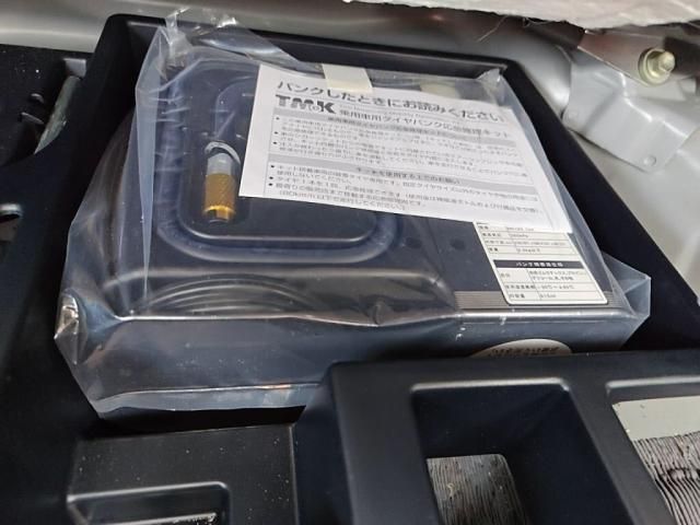 TOYOTA LEXUS CT200H 2011 Image 31