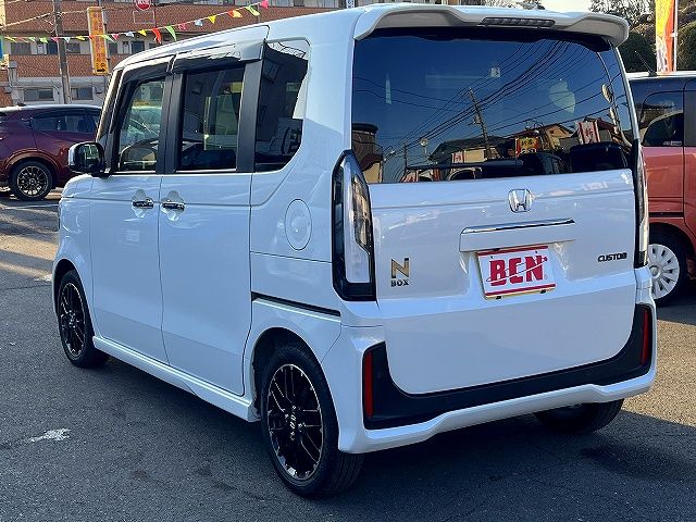 HONDA N BOX CUSTOM 2024 Image 31
