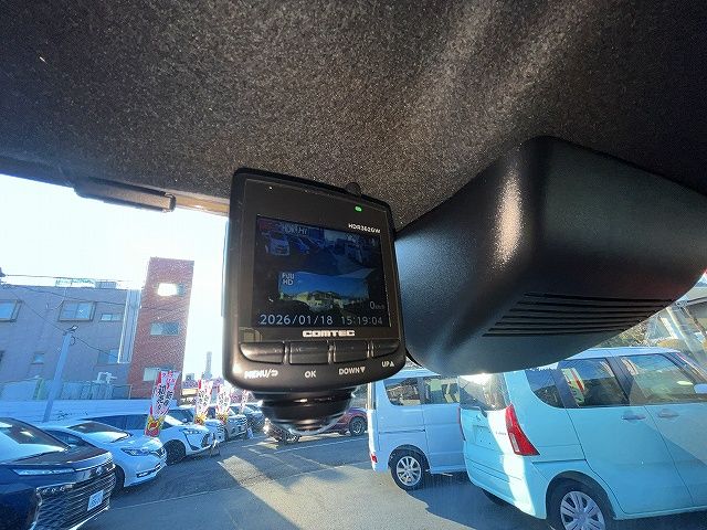 HONDA N BOX CUSTOM 2024 Image 31