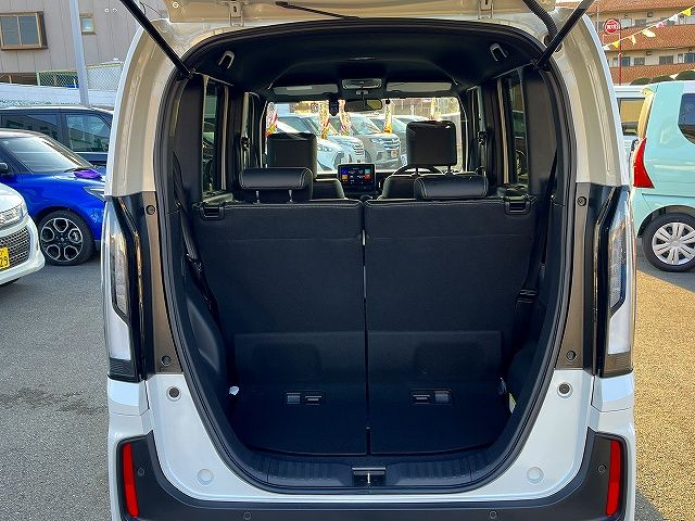 HONDA N BOX CUSTOM 2024 Image 31