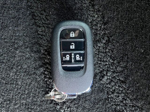 HONDA N BOX CUSTOM 2024 Image 31