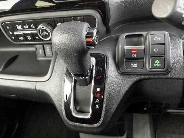 HONDA N BOX CUSTOM 2023 Image 31