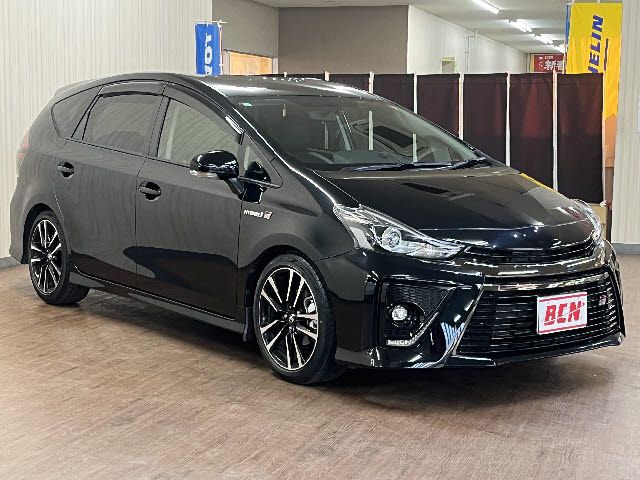 TOYOTA PRIUS ALPHA 2019 Image 31