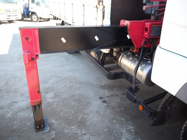 MITSUBISHI FUSOU FIGHTER 2015 Image 31