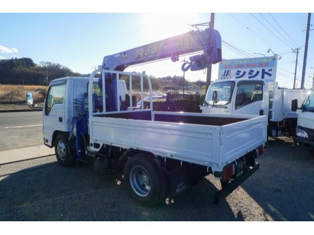 ISUZU ELF 2016 Image 31