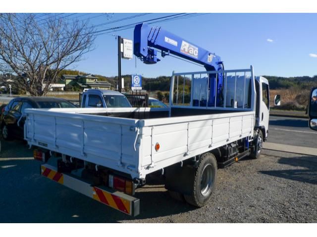 ISUZU ELF 2018 Image 31