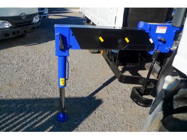 ISUZU ELF 2018 Image 31