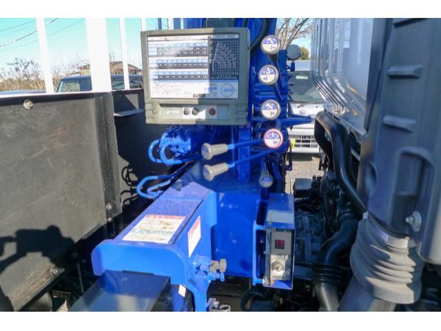 ISUZU ELF 2018 Image 31