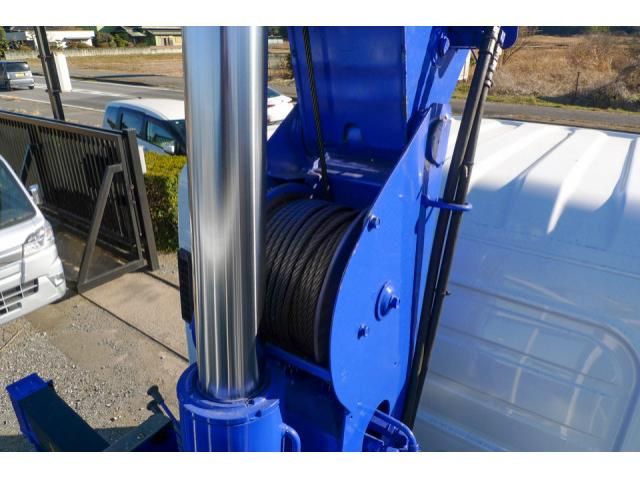 ISUZU ELF 2018 Image 31