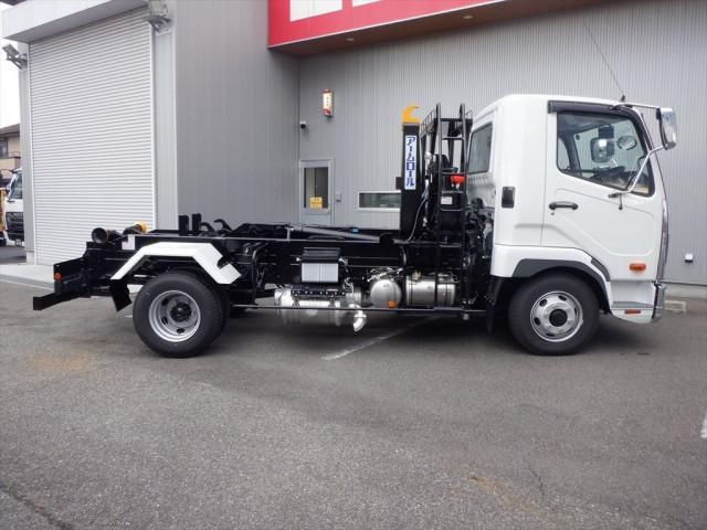 MITSUBISHI FUSOU FIGHTER 2025 Image 31