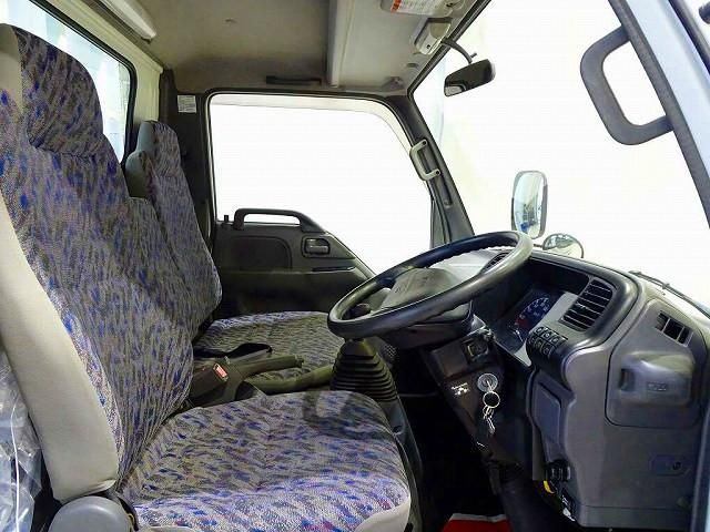 ISUZU ELF 2003 Image 31