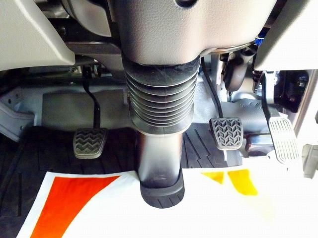 HINO DUTRO 2023 Image 31