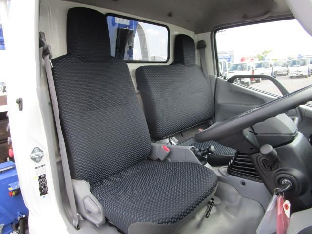 HINO DUTRO 2025 Image 31