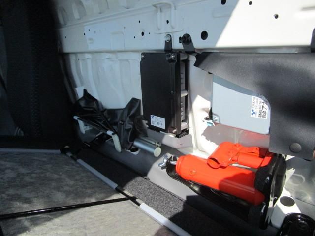 HINO DUTRO 2025 Image 31