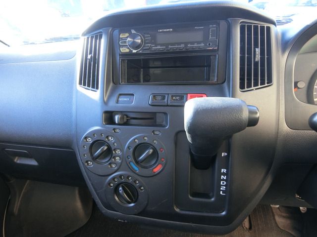 TOYOTA LITEACE VAN 2WD 2015 Image 31