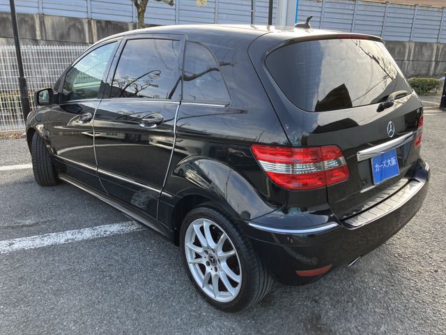 MERCEDES BENZ B CLAS 2009 Image 31