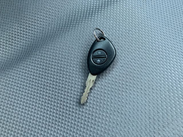 SUBARU R2 2009 Image 31