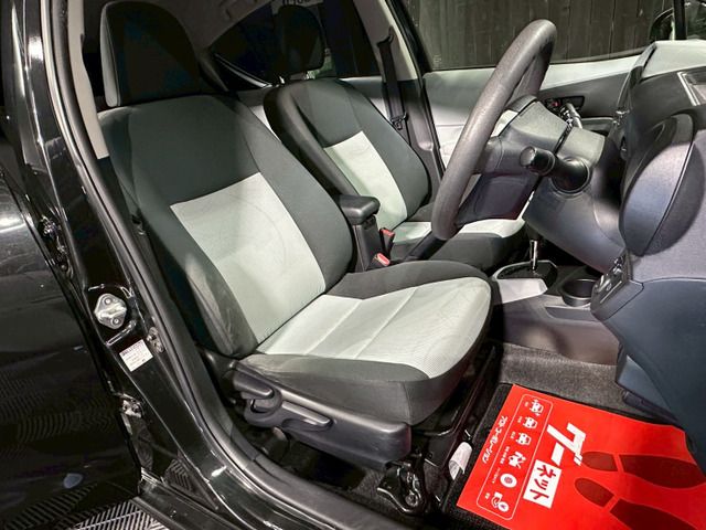 TOYOTA AQUA 2013 Image 31