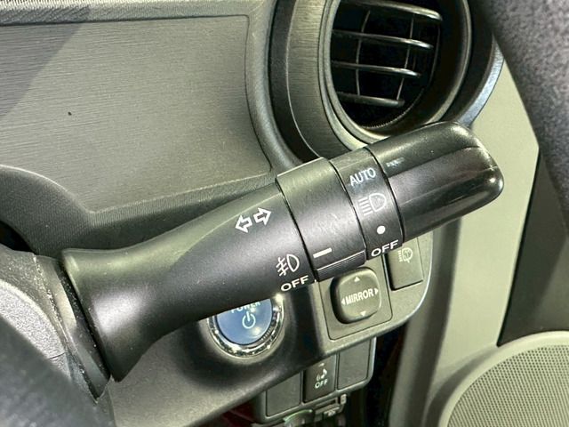 TOYOTA AQUA 2013 Image 31