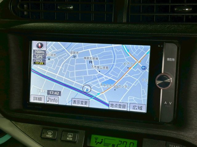 TOYOTA AQUA 2013 Image 31