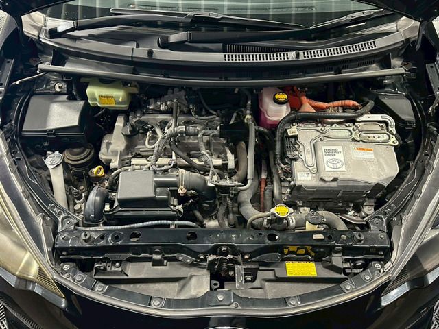 TOYOTA AQUA 2013 Image 31