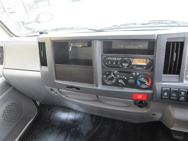 ISUZU  2018 Image 31