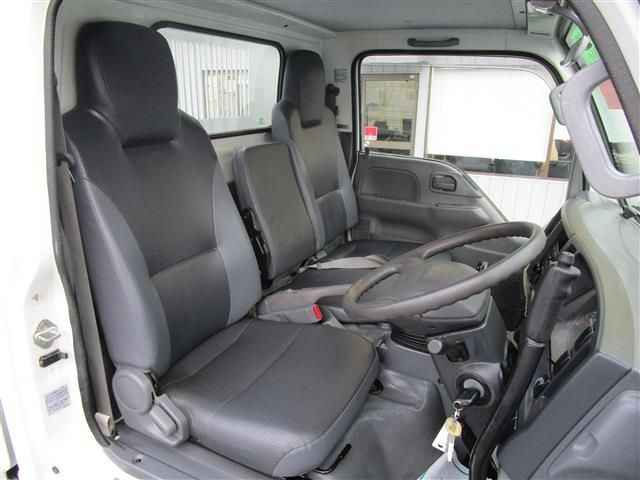 ISUZU  2018 Image 31