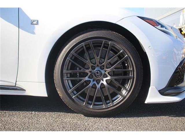 TOYOTA LEXUS LS500H 2021 Image 31