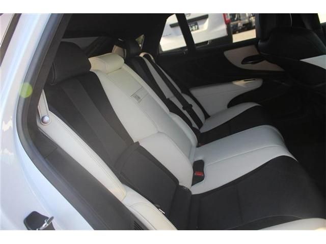 TOYOTA LEXUS LS500H 2021 Image 31